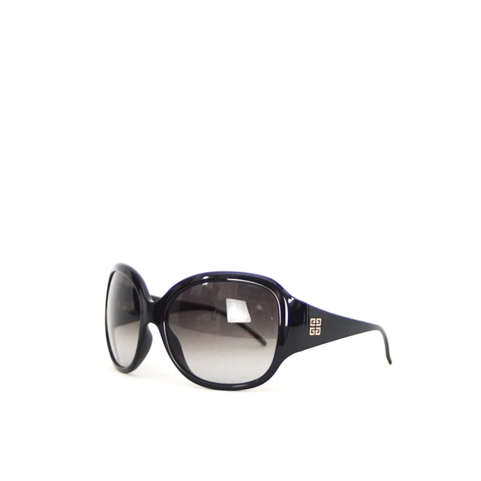 Givenchy Classic Frame Sunglasses - Lou's Closet