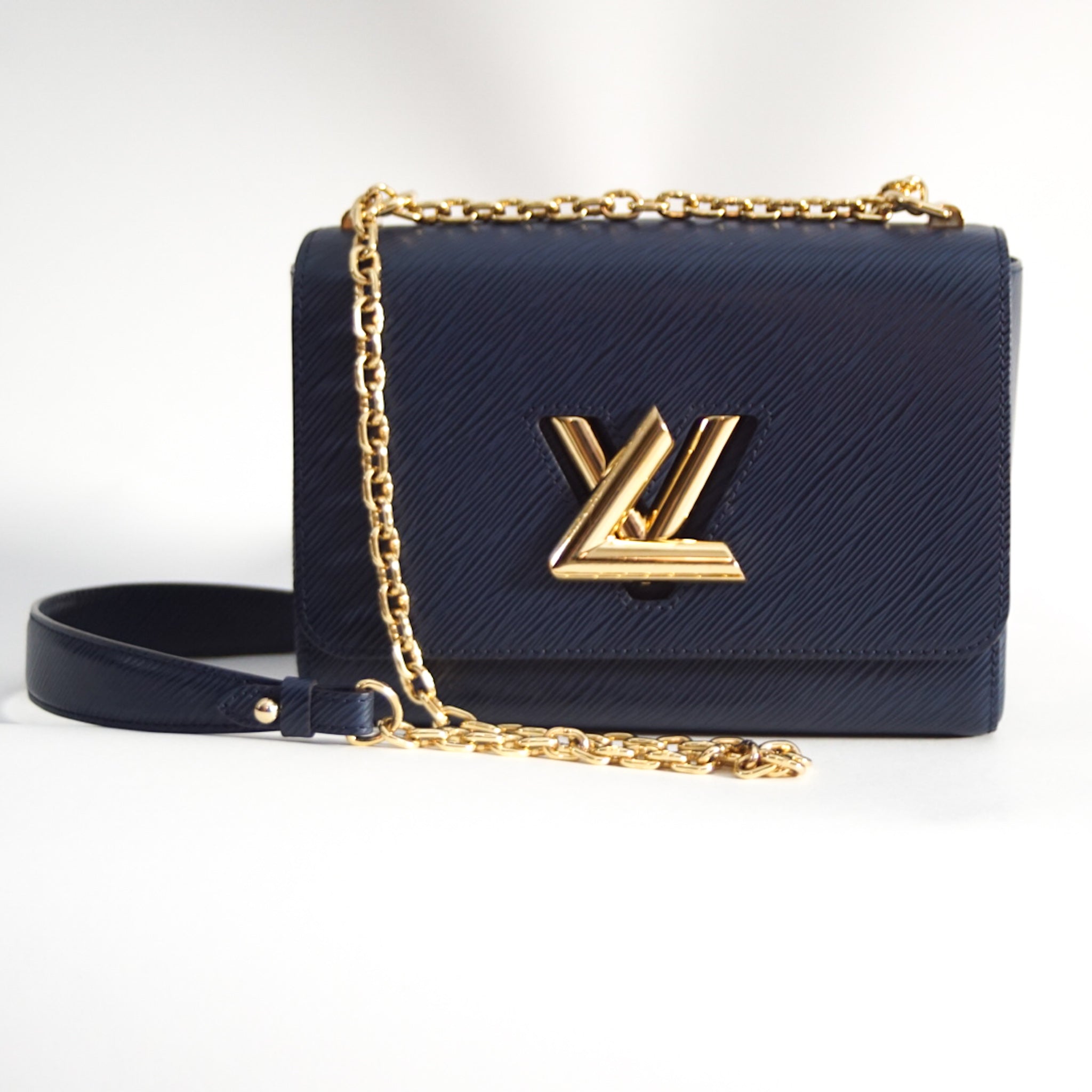 louis vuitton twist crossbody