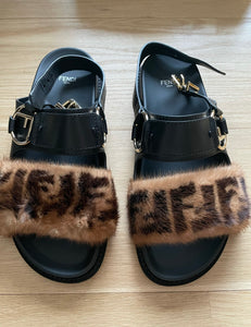 Fur fendi slippers Clearance
